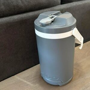 Gray Insulated IGLOO Tumbler